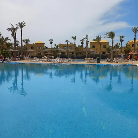 Playa Oasis アパート