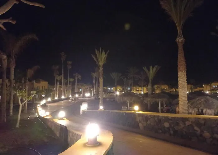 Playa Oasis 科拉雷侯